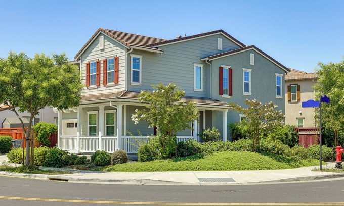 Tracy Casa | Walk to Parks: Mountain House Retreat w/ Patio!