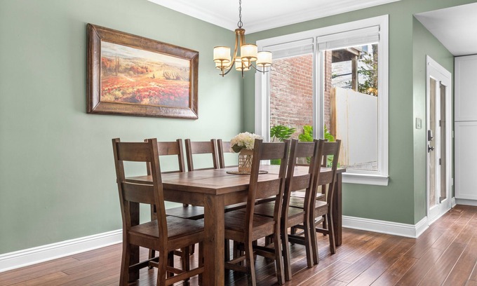 East Allegheny Casa | Walk to PNC & Acrisure, King Bed, Spa Baths, Outdoor Oasis, 2 Private Parking