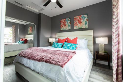 University Heights Apartamento | Walk To Restaurants, Fast Wifi, Ac