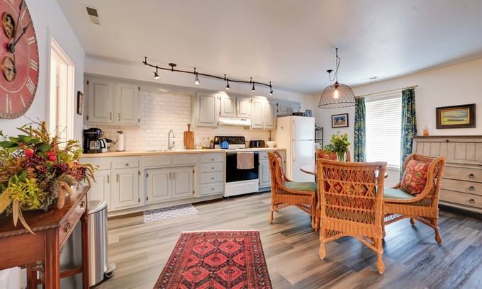Corvallis Apartamento | Walk to Restaurants: Bitterroot Valley Getaway!
