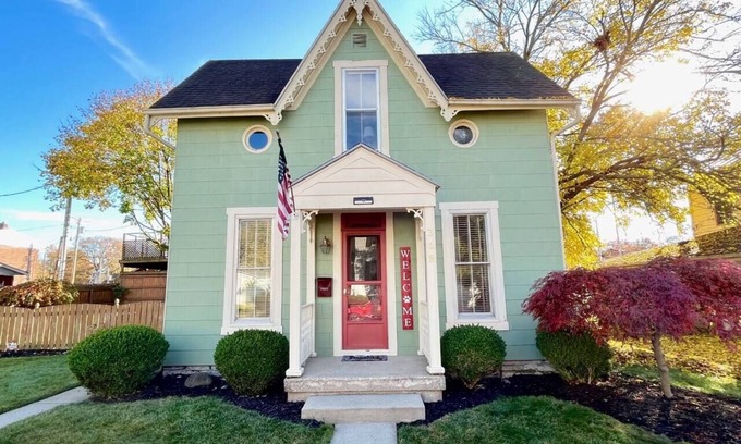 Miamisburg Casa | Walk to Restaurants & Shops of Downtown Miamisburg