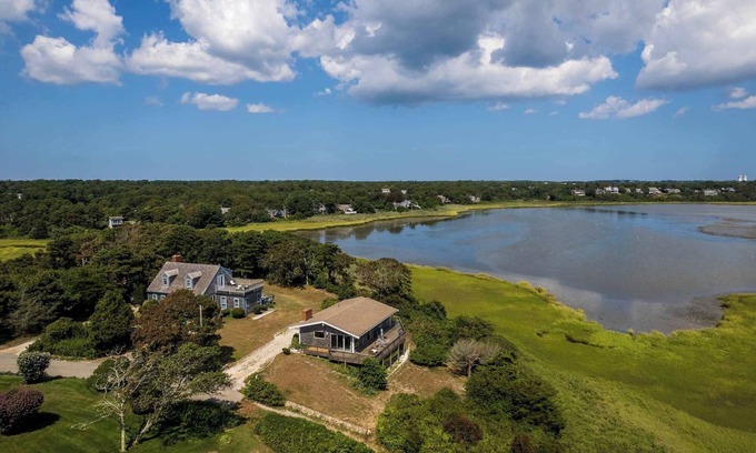 West Chatham Casa | # 612: Impresionantes vistas de Nantucket Sound, envolver alrededor de la cubierta, caminar a la playa!