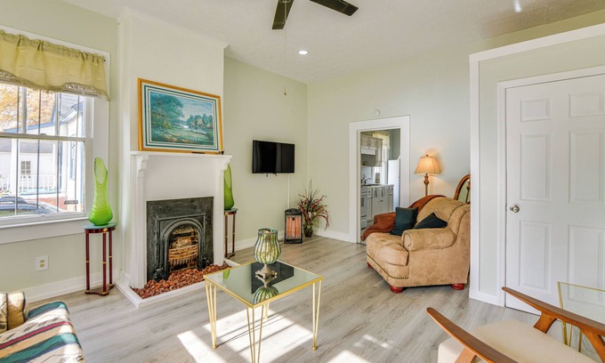 Columbus Casa | Walk to Riverfront Park: Updated Home in Columbus!