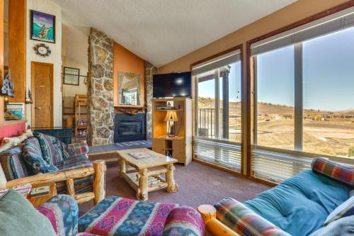 Silvercreek Apartamento | Walk to Ski Lift and Hiking Granby Ranch Condo!