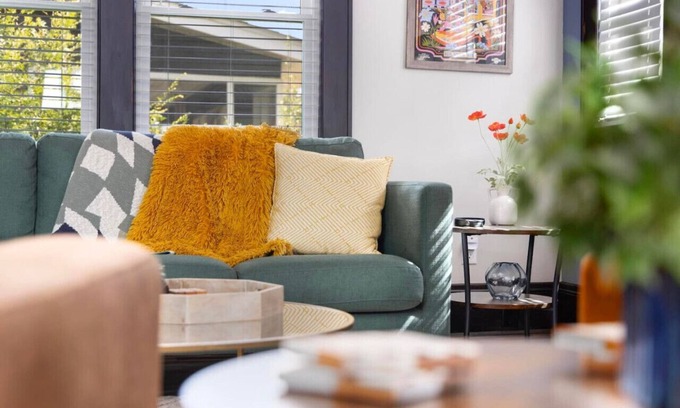 Bristol Casa | Walk to State Street - Remodeled Home