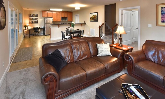 Durham Apartamento | Walk to the Eno River - Private & Secure Large One Bedroom Apartment in N Durham