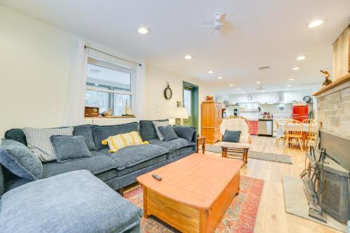 Cheboygan Casa | Walk to Trail and Mullett Lake Cottage with Yard!