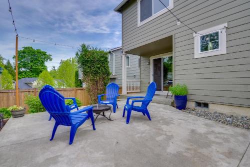 Sedro-Woolley Casa | Walk to Trails and Golf Sedro-Woolley Retreat!