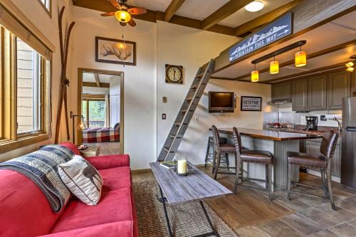 Mountain House Apartamento | Walk to Village Condo with Resort Perks in Keystone