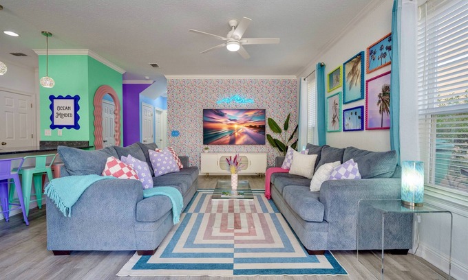 Villages of Crystal Beach Casa | Walk2Beach | Golf Cart | Arcades | Dog Friendly | Stocked Kitchen