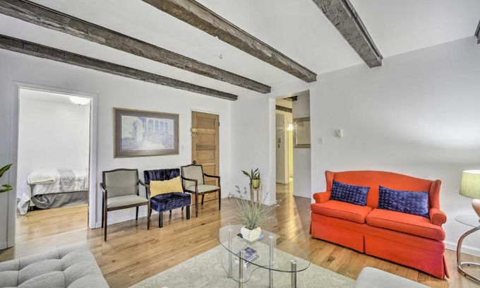 Mansion Area Apartamento | Walkable Albany Apartment, half Mi to Capitol!