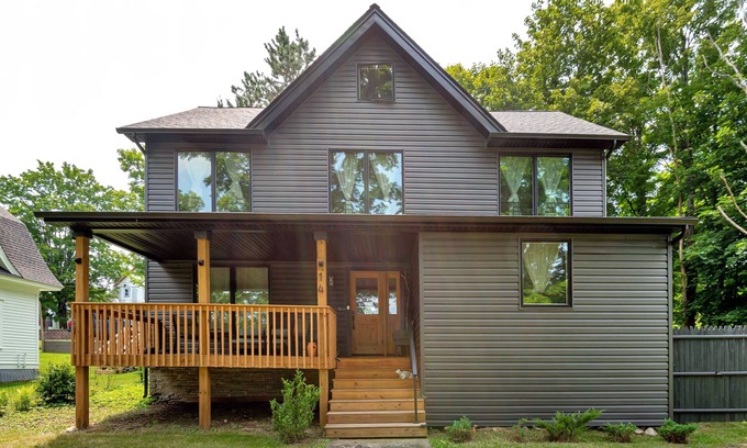 Livingston Manor Casa | Walkable Central Livingston Manor - 3BR