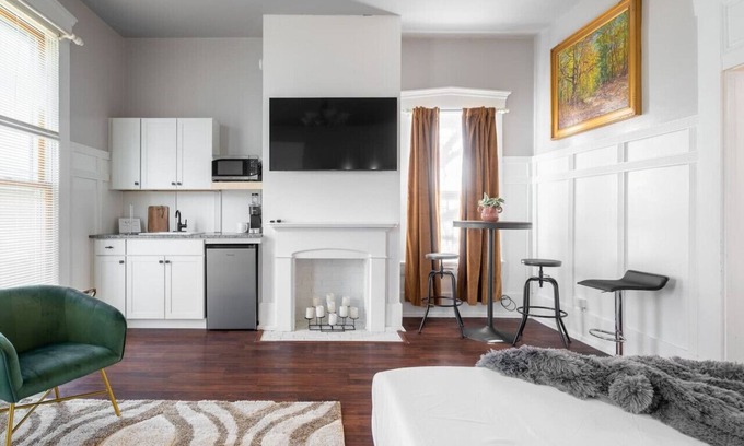 Columbus Casa | Walkable Downtown Getaway (FREE Bikes to use)