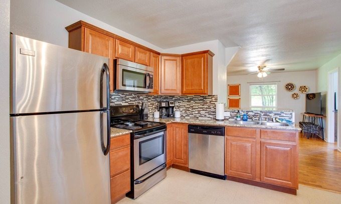 Stillwater Apartamento | Walkable OSU Apartment - 6 Blocks to Stadium!
