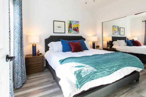 University Heights Apartamento | Walkable - Restaurants - Large Patio - Ac