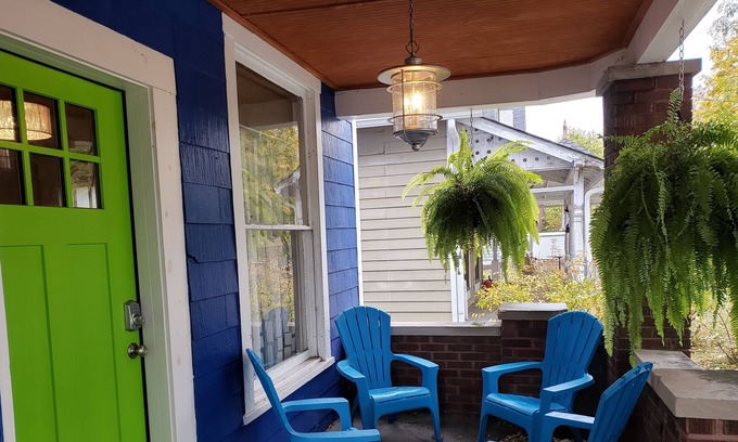 Windsor Park Apartamento | Walking distance to Mass Ave.