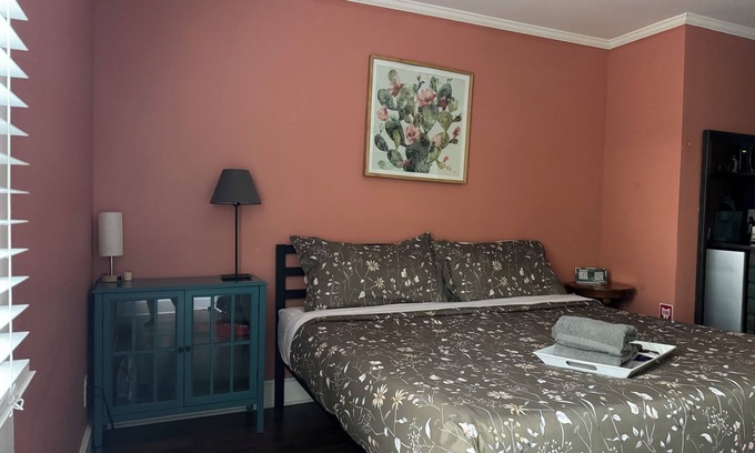 St. Augustine Apartamento | Walking distance to St George with many local attractions and activities