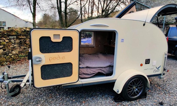 Hawkshead Otro | Wallace Teardrop Caravan for Hire from ElectricExplorers