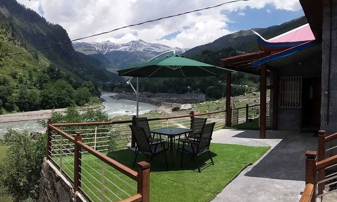 Mansehra Villa | Walnut Cottage Kaghan !!!