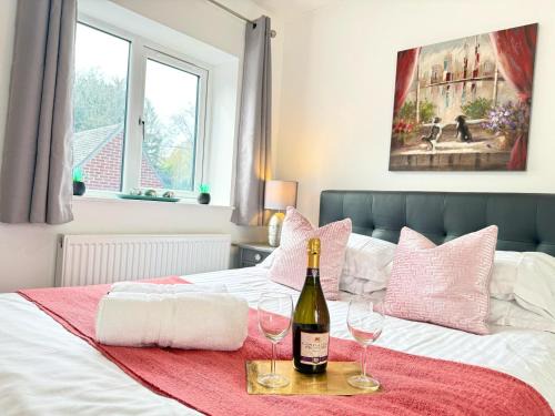 Kidlington Apartamento | Walnut Flats-F5, Stylish 1-Bedroom - Parking, Netflix, WIFI - Close to Oxford, Bicester & Blenheim Palace
