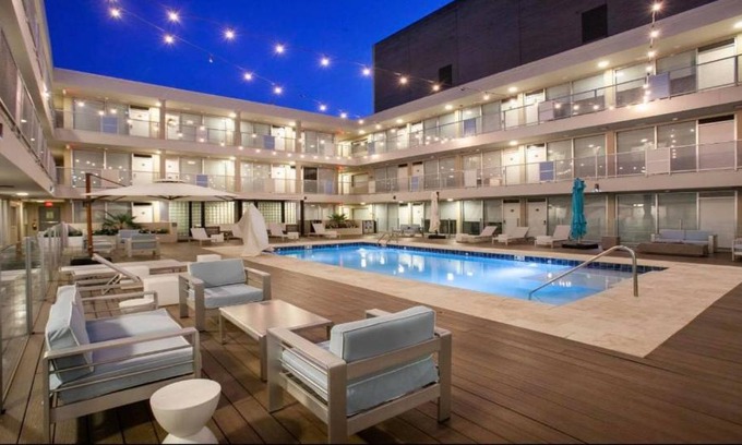 Downtown Jackson Apartamento | Walthall Apartments by Barsala