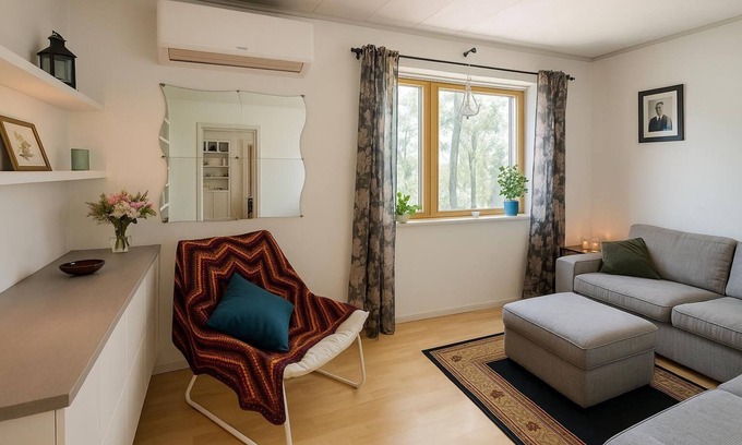 Kvaløysletta Apartamento | Warm an Cozy apartment in Tromsø, In the city but next door to nature!