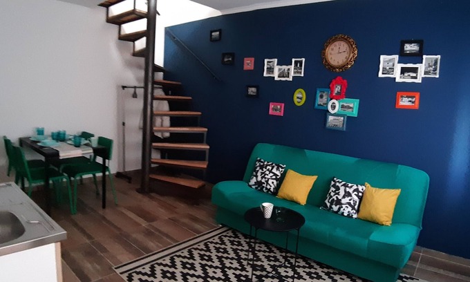 Grbavica Apartamento | Cálido y acogedor hogar lejos de casa