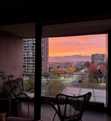 Las Condes Apartamento | Warm, Central and Modern Apartment