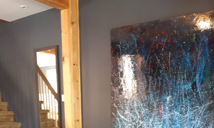 Pointe Claire Casa | Warm,cozy Lake house