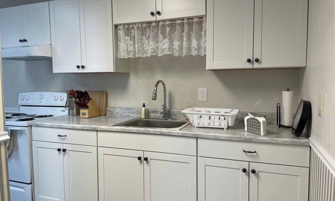 Berkeley Springs Casa | WarmHeart House near everything