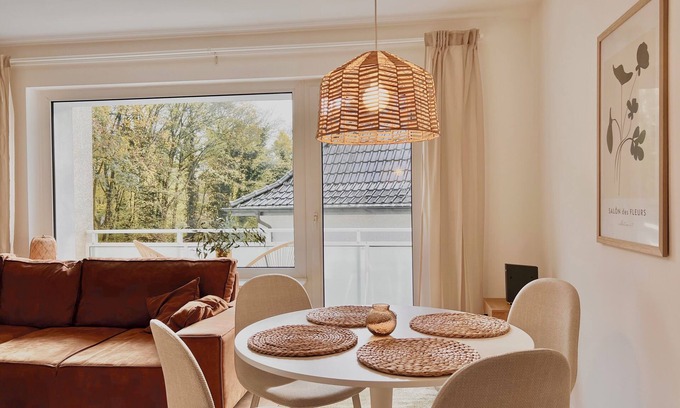 Hochschulviertel Apartamento | WARMSTAY I Holiday apartment in a prime location I Key-Box Check-In