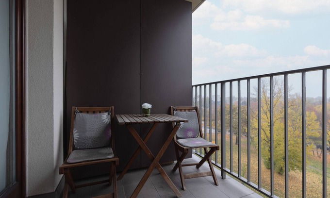 Muranow Apartamento | Warsaw Apartment With Parking by Renters