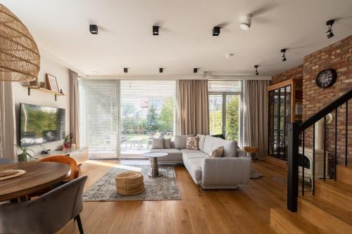 Konstancin-Jeziorna Apartamento | Warsaw Concierge Konstancin Garden Sauna Yoga