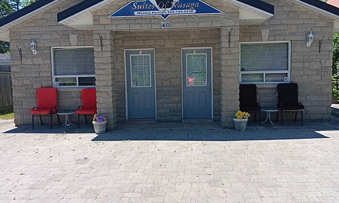 Wasaga Beach Cabaña | Wasaga Beach Area 2 - Unit #2- mins walk Beach 1