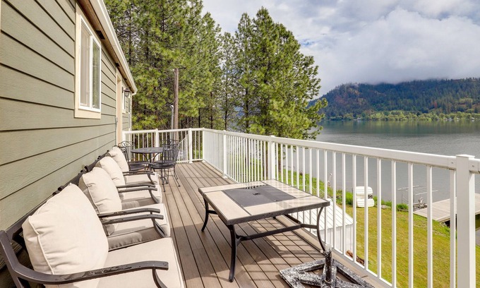 Tumtum Casa | Washington House w/ Boat Dock & Water View
