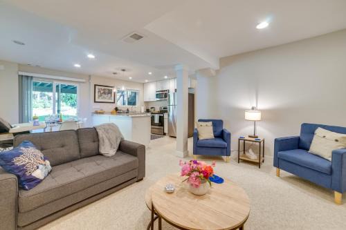 Westgate Casa | Washington Vacation Rental with Covered Patio