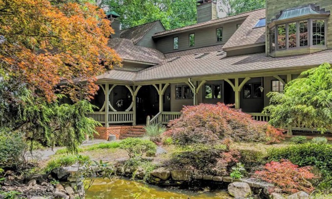 Midlothian Casa | Water Front Iconic Gem Estate w Pool Pavilion Retreat indoor & outdoor amenities