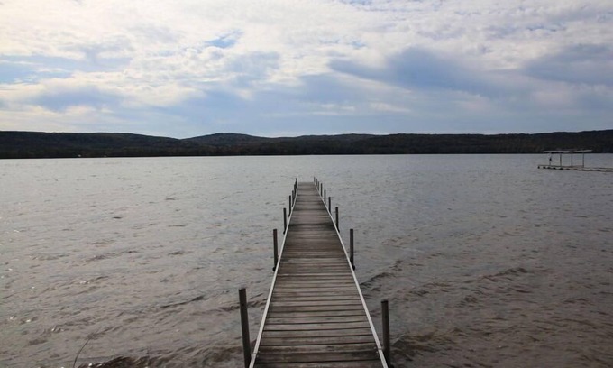 Empire Cabaña | Frente al agua en Little Glen Lake
