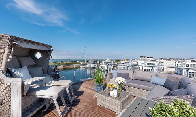 Olpenitz Casa | Harbour View Marina: terraza en la azotea, vista al mar, sauna, lancha
