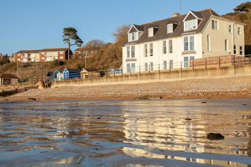 Totland Bay Apartamento | Water's Edge Apartment