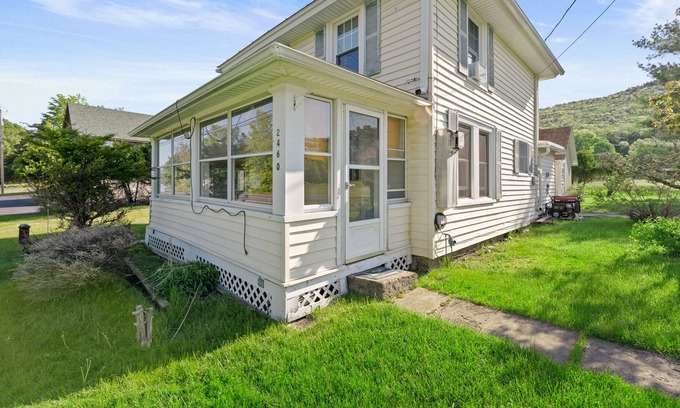Lake George Casa | Water view home with a wood stove, grill, & partial air-conditioning - dogs ok
