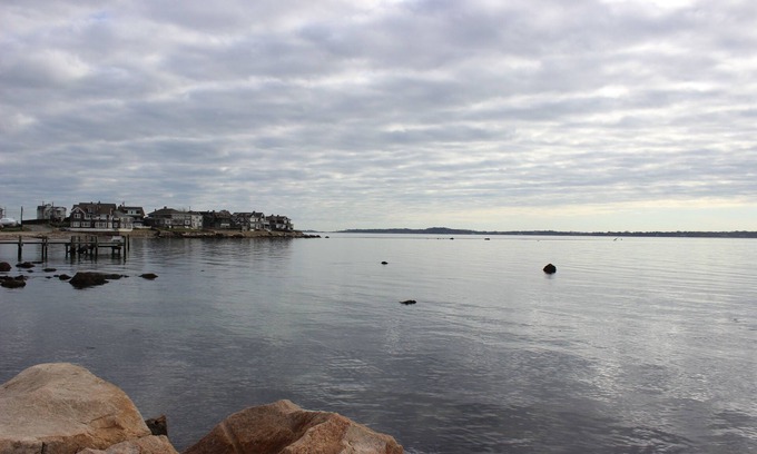 Mystic - New London Casa | Water views, work/live, 5BD/2.5BA, Pets in Groton Long Point, CT