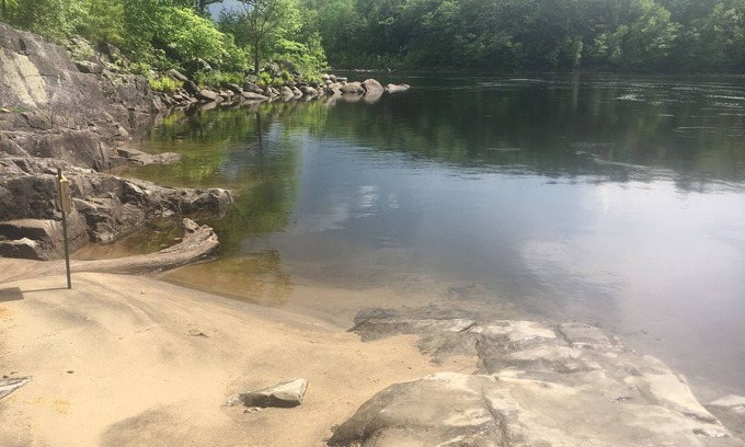 Lake Luzerne-Hadley Casa | Waterfall Gorge-ous Home w 200+ feet of river frontage -10 mi to Lake George