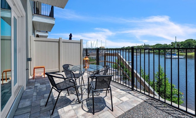 Tropic Casa | Waterfront 2-bdrm townhome with WiFi, AC, walking distance to EGAD food & shops