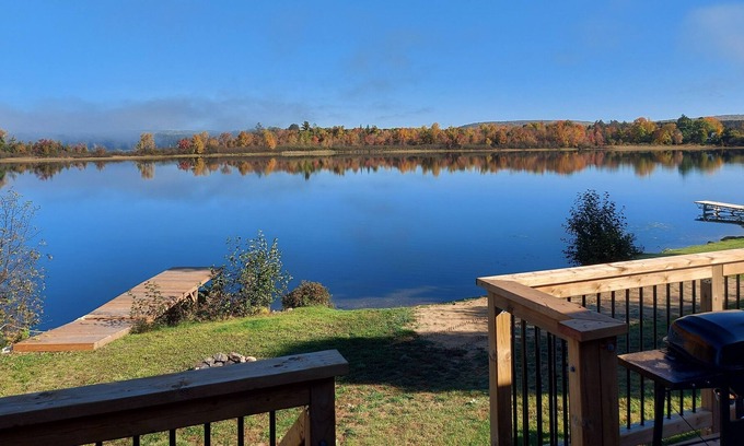Combermere Condominio | Waterfront 2 Bedroom/2 Bath Condo With Beach