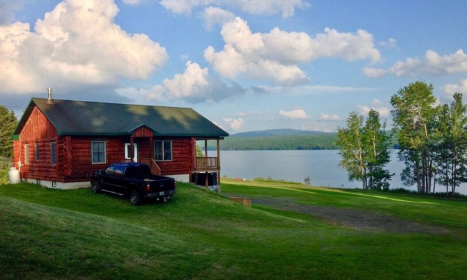 Pittsburg Casa | Impresionante en el lago, moderna cabaña de madera real