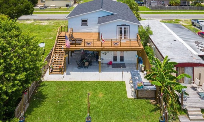 Vista Del Mar Casa | Waterfront 4BR 6+Crib 3BA+Study/Gm Rm Pool Kayak jetski