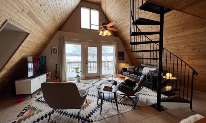 Pepin Casa | Waterfront A-Frame w/ Perfect View of Lake Pepin!