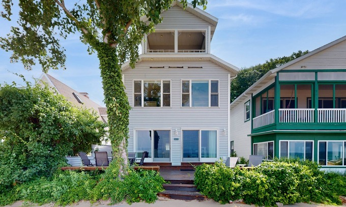 Macatawa Casa | Waterfront beach house, BBQ grill, gorgeous sunset views, fireplace, wifi