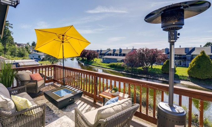 Birch Bay Casa | Waterfront Birch Bay Rental - Walk to Beach!